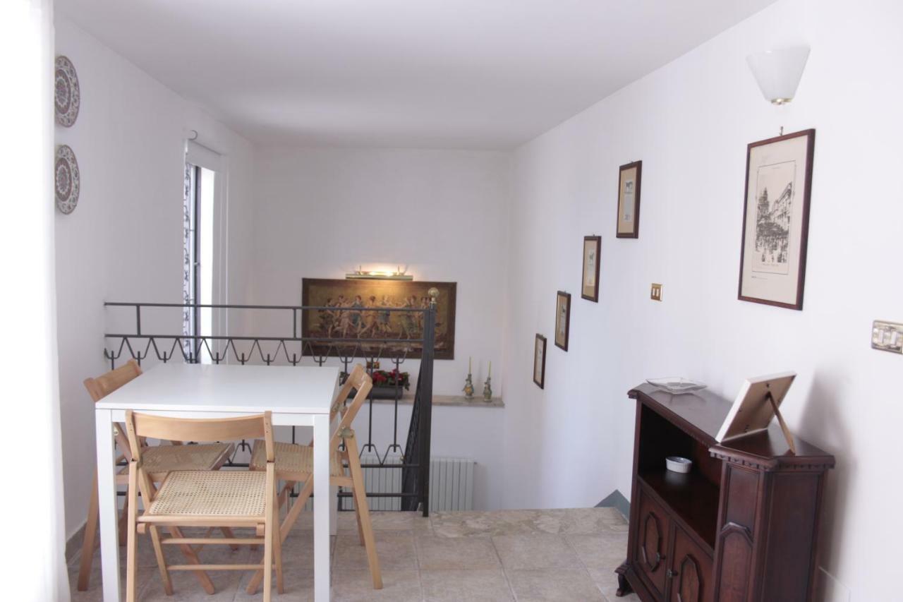B&B Loft Famiglia Arezzo Ragusa Bagian luar foto